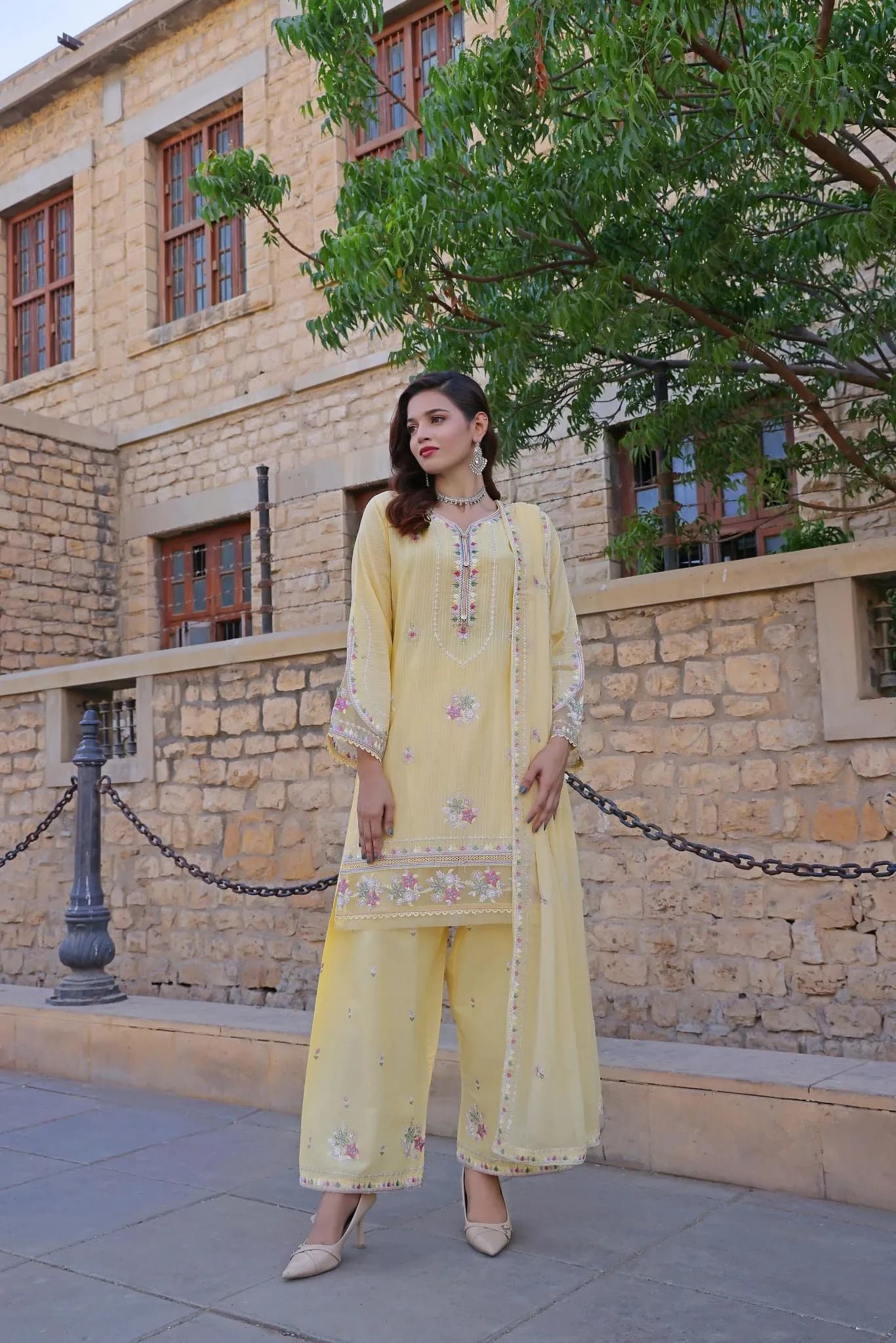 YELLOW BASANT – Stitched Luxury Embroidered BanaDora Lawn Collection with Chiffon Dupatta & Embroidered Cotton Trousers C-11044