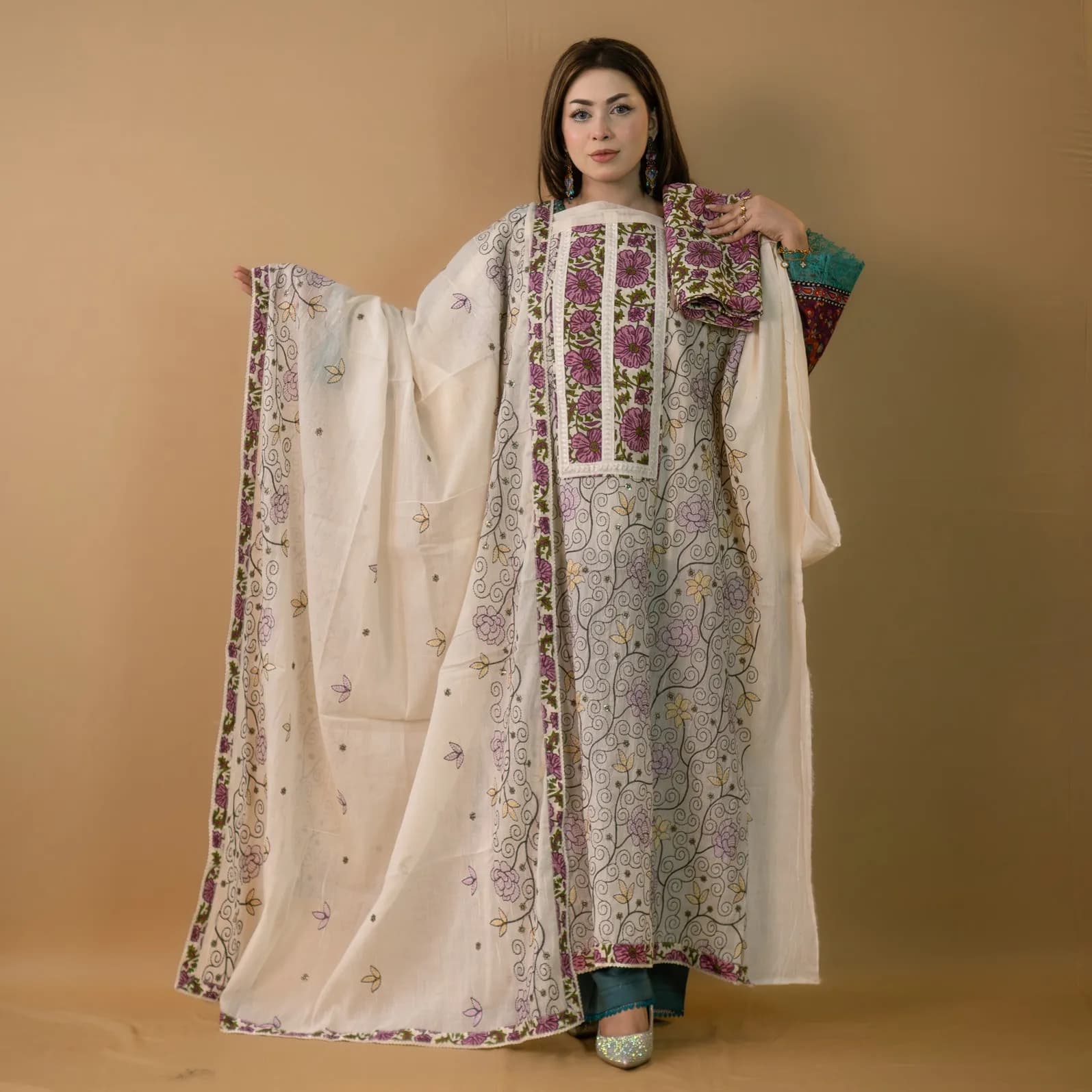 White Unstitch Embroidered & Printed Salwar Kameez Suit C-11639 